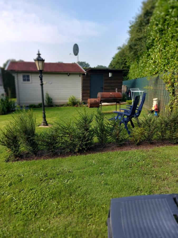 Urlaub Machen Direkt Am Irland Das Kinderparadies In Twisteden Im Grossen Garten Bei Privatleute Fur Maximal Sechs Personen Kevelaer Esterno foto