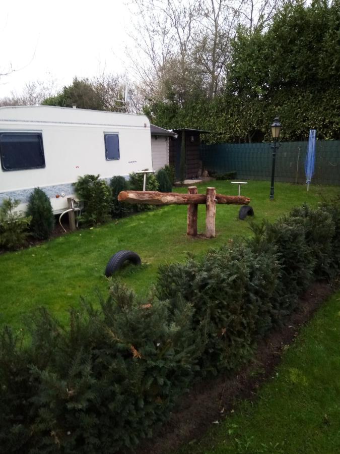 Urlaub Machen Direkt Am Irland Das Kinderparadies In Twisteden Im Grossen Garten Bei Privatleute Fur Maximal Sechs Personen Kevelaer Esterno foto