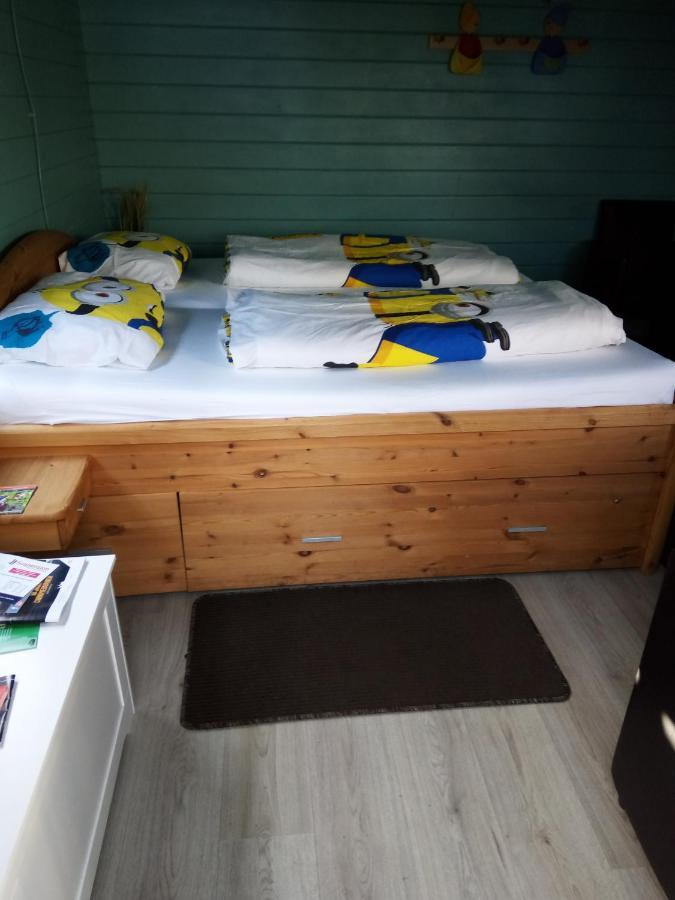 Urlaub Machen Direkt Am Irland Das Kinderparadies In Twisteden Im Grossen Garten Bei Privatleute Fur Maximal Sechs Personen Kevelaer Esterno foto