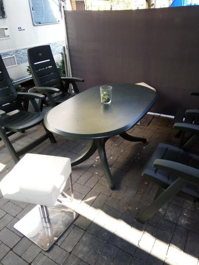 Urlaub Machen Direkt Am Irland Das Kinderparadies In Twisteden Im Grossen Garten Bei Privatleute Fur Maximal Sechs Personen Kevelaer Esterno foto