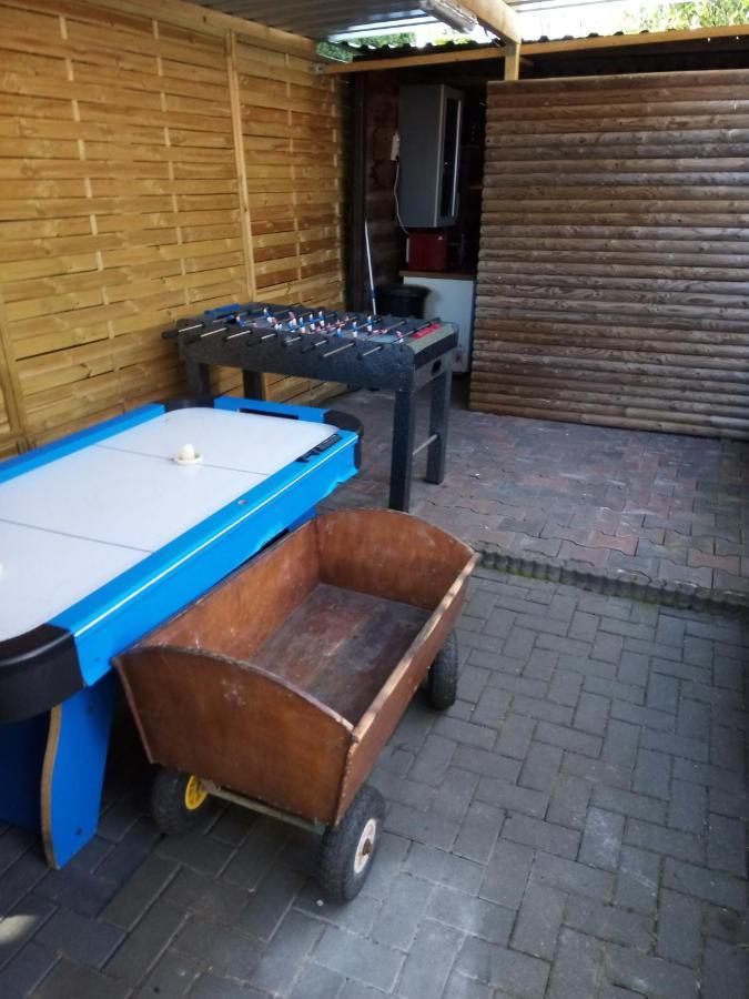 Urlaub Machen Direkt Am Irland Das Kinderparadies In Twisteden Im Grossen Garten Bei Privatleute Fur Maximal Sechs Personen Kevelaer Esterno foto